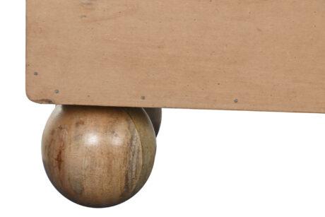 COMMODE – Image 2