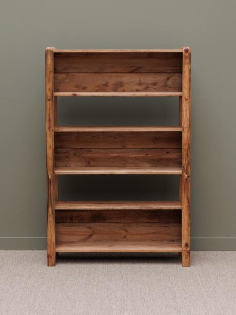 Etagère