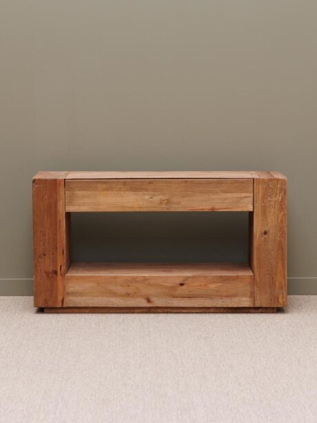 Console – Image 2
