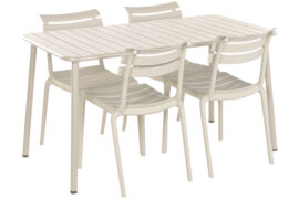 ENSEMBLE DE JARDIN